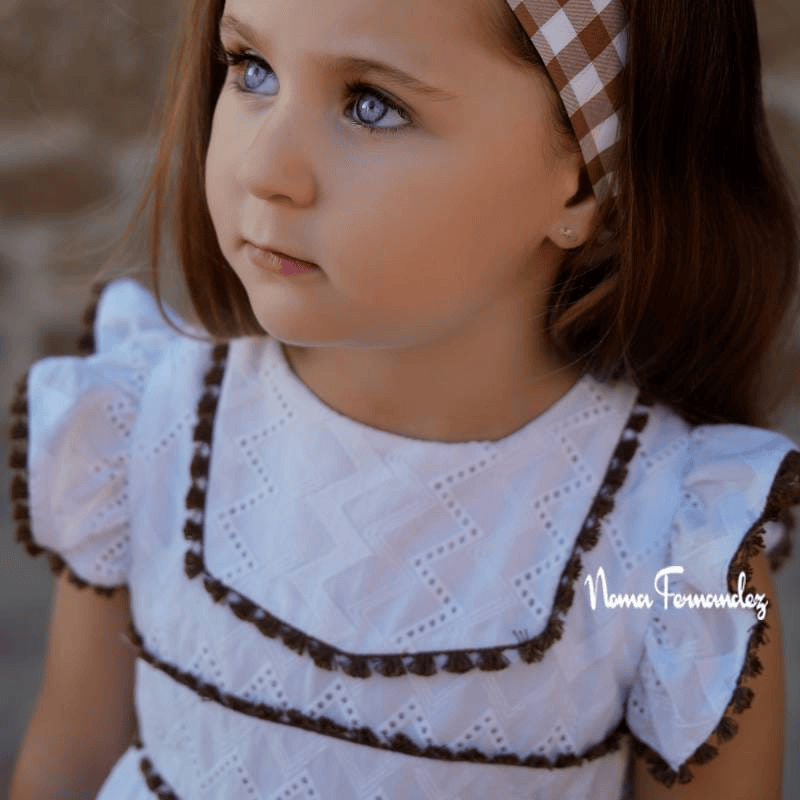 Jesusito colección Tilo blanco-negro Noma primavera verano