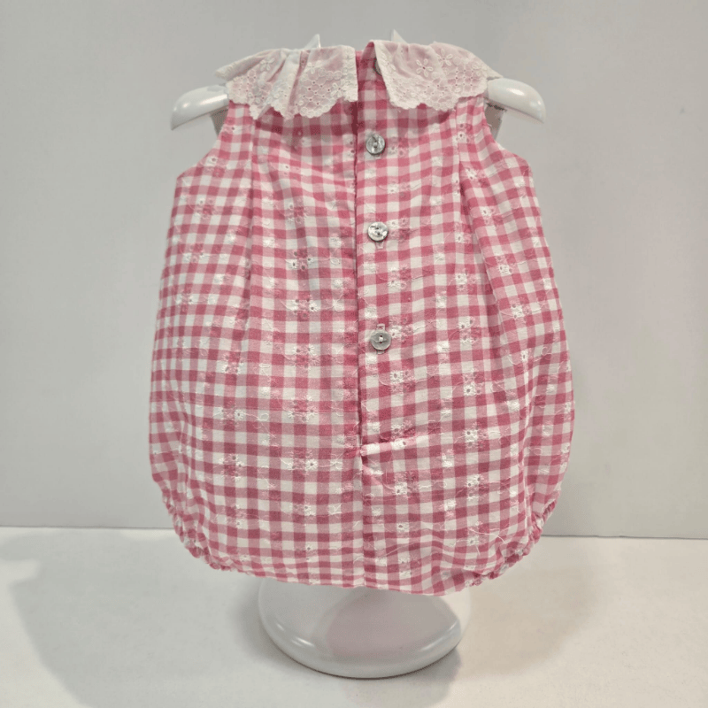 Pelele cuadro vichy cuello encaje Martín Aranda verano 26