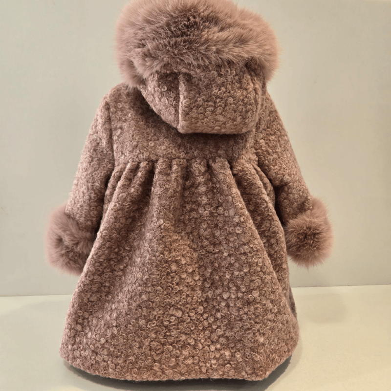 Abrigo camel colección Bubu Lolittos otoño invierno 25/26