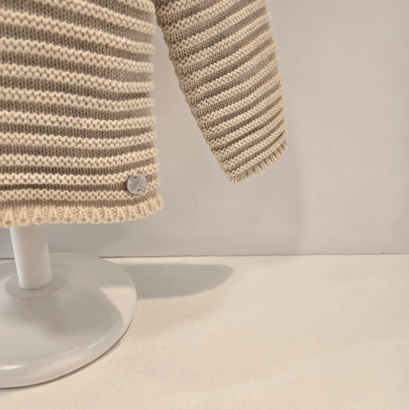 Chaquetón beige Punto cachemir Val Paz Rodríguez invierno - Imagen 4