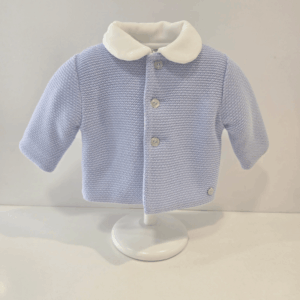 Chaquetón celeste punto Fogar cuello blanco P. Rodríguez invierno
