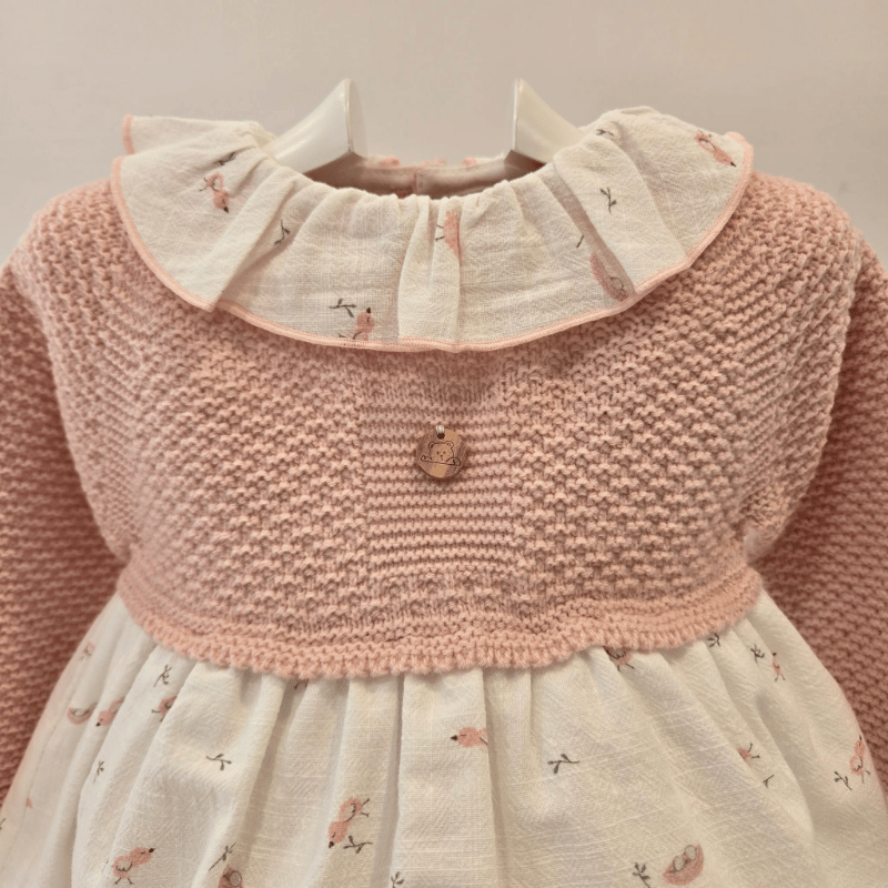 Vestido rosa cuerpo punto falda y cuello tela Pangasa invierno
