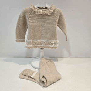 Conjunto avena jubón con polaina Lua Paz Rodríguez invierno