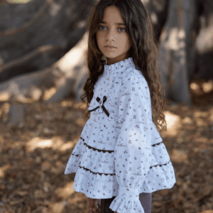 Conjunto blusón mas short Kara Noma Fernández invierno 26/27