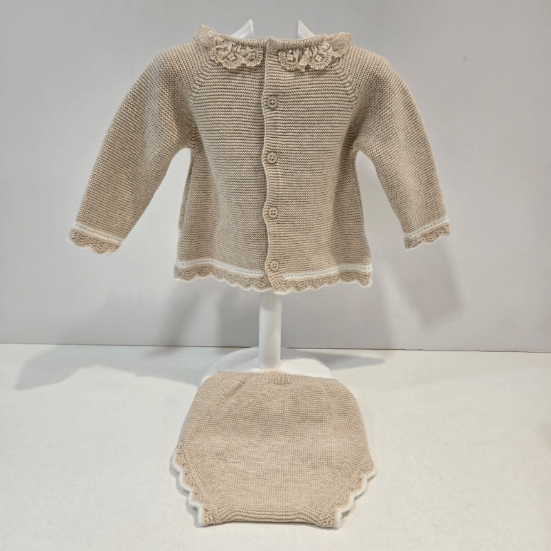 Conjunto de jubón mas cubre Lua Paz Rodríguez invierno