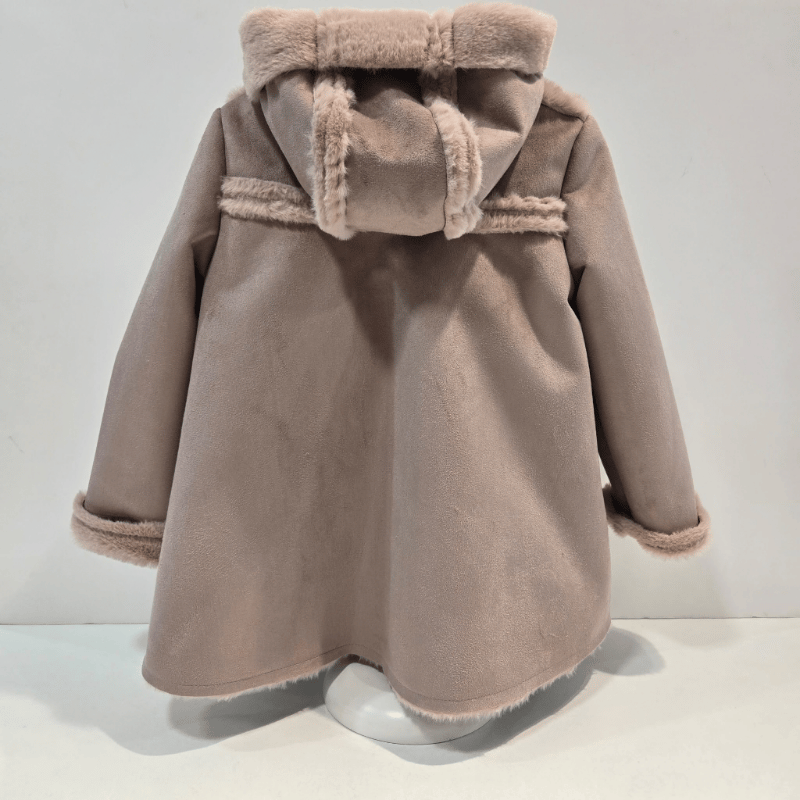 Pelliza capucha rosa empolvado La Martinica otoño invierno 26/27