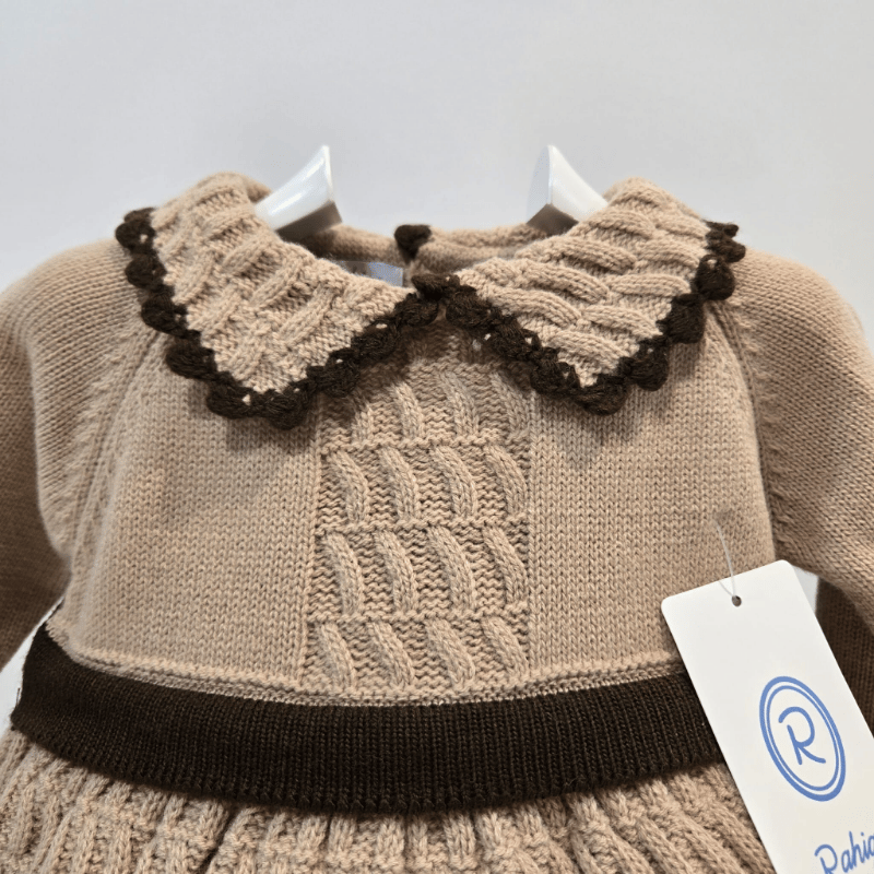 Vestido con braga color caña y marrón Rahigo otoño invierno