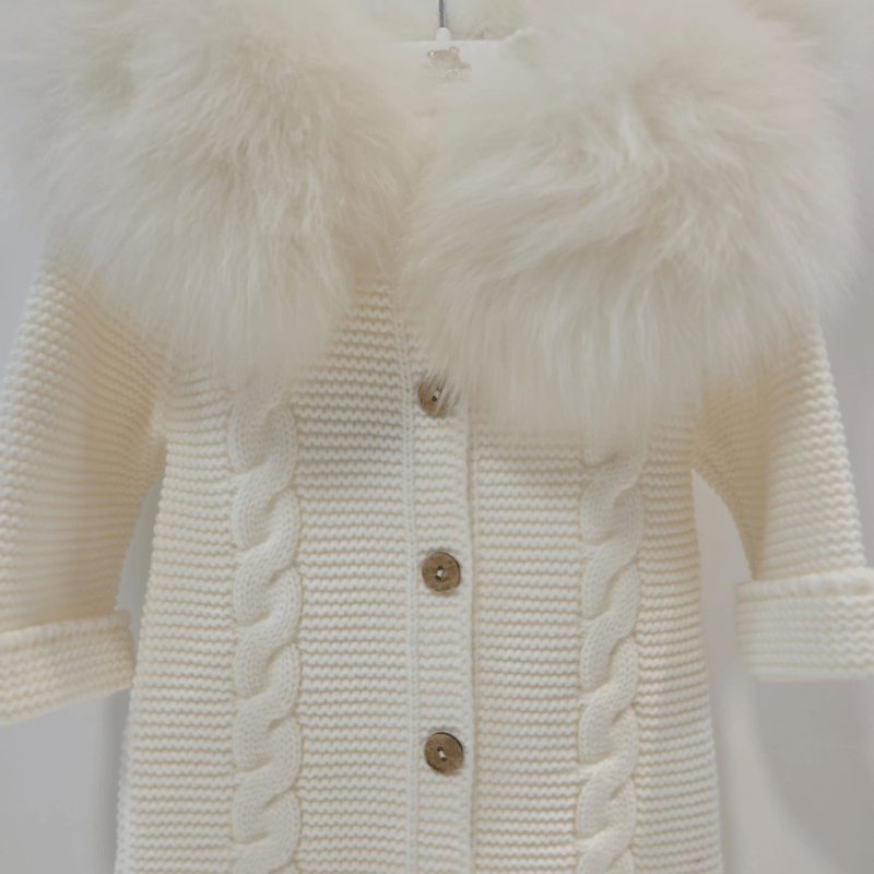 Buzo beige trenzados pelo natural Pangasa otoño invierno