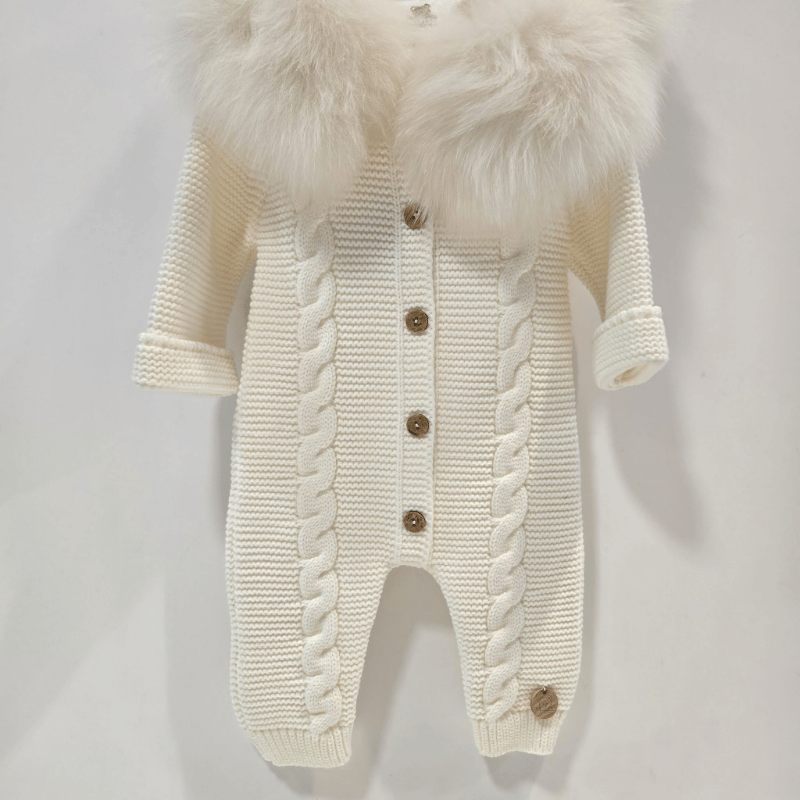 Buzo beige trenzados pelo natural Pangasa otoño invierno